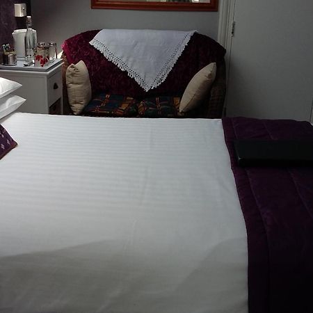 Cleave Court Guest House ランディドノー エクステリア 写真