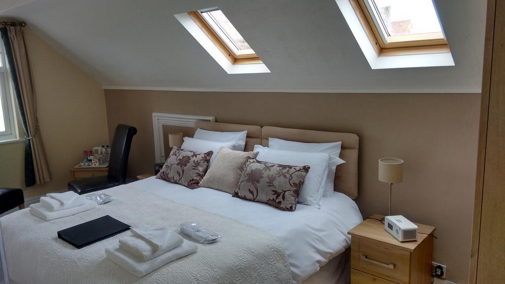 Cleave Court Guest House ランディドノー エクステリア 写真