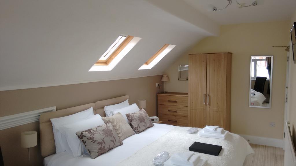 Cleave Court Guest House ランディドノー エクステリア 写真