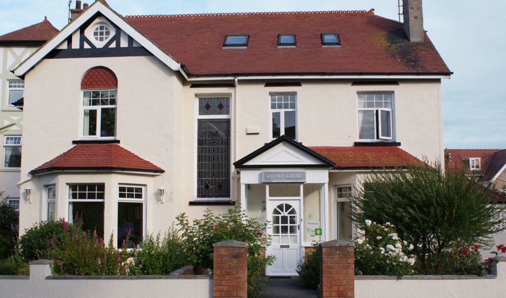 Cleave Court Guest House ランディドノー エクステリア 写真