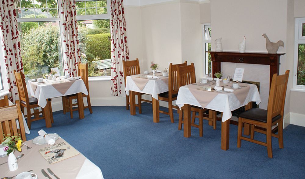 Cleave Court Guest House ランディドノー エクステリア 写真