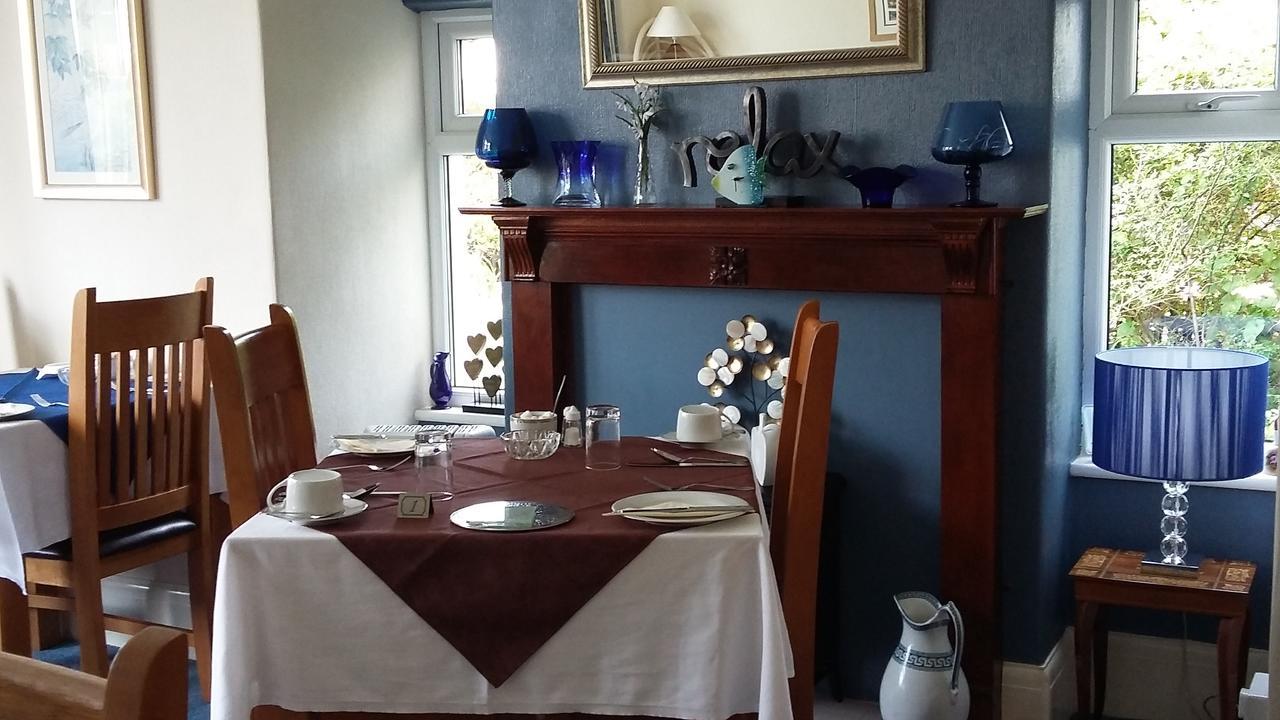 Cleave Court Guest House ランディドノー エクステリア 写真